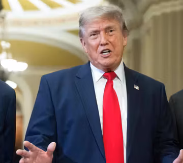 Donald Trump refuse de voter une loi sur le logement tant qu’un autre texte sur le droit de vote n’est pas adopté